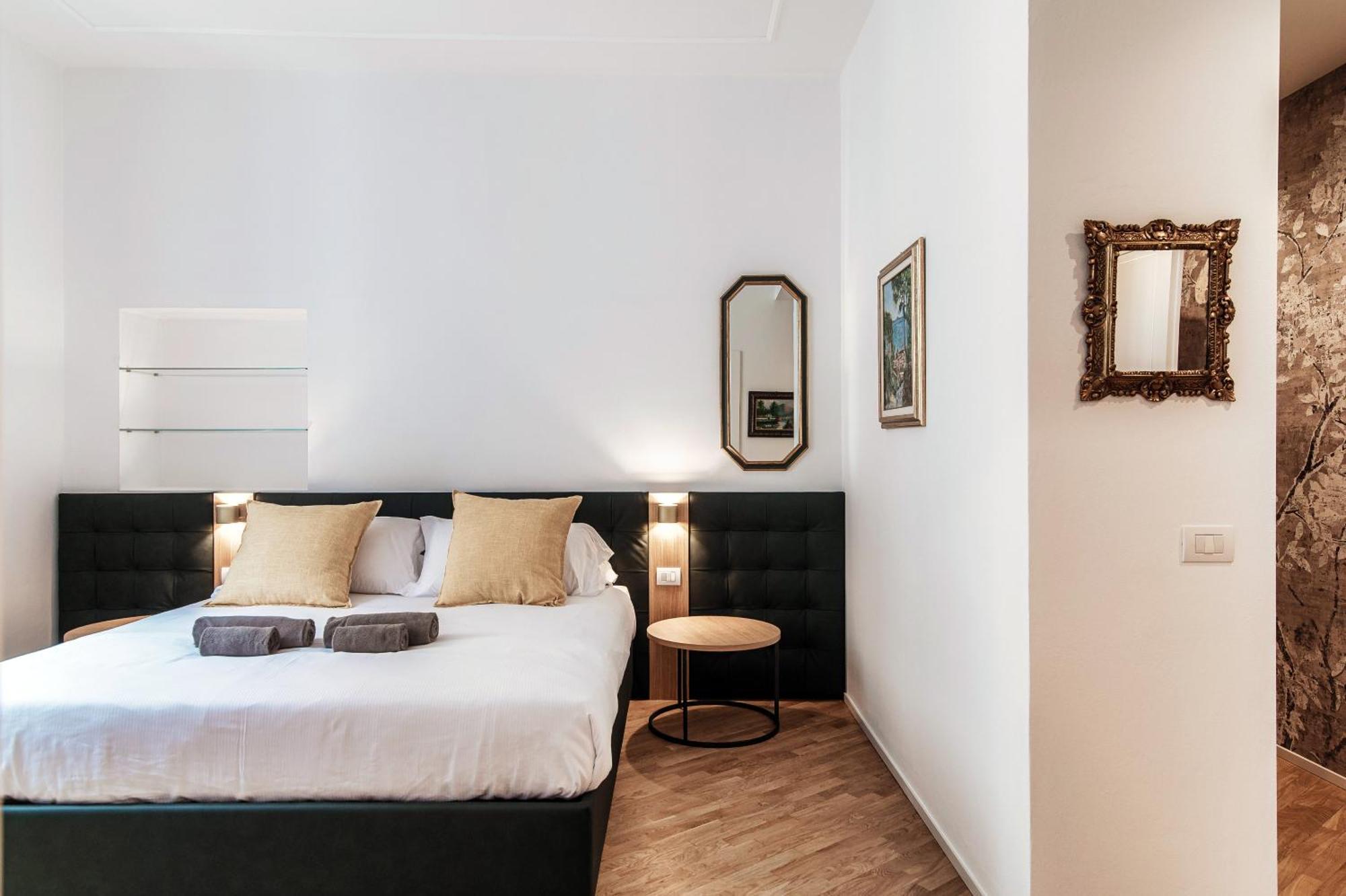 Guesthouse Lake'S Vibes - The House Of Travelers Como Ngoại thất bức ảnh